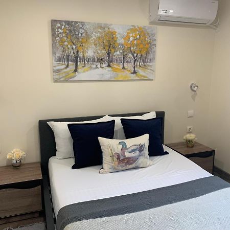 Apartment Zdravets 2, In The Heart Of The Old City Veliko Tarnovo Kültér fotó